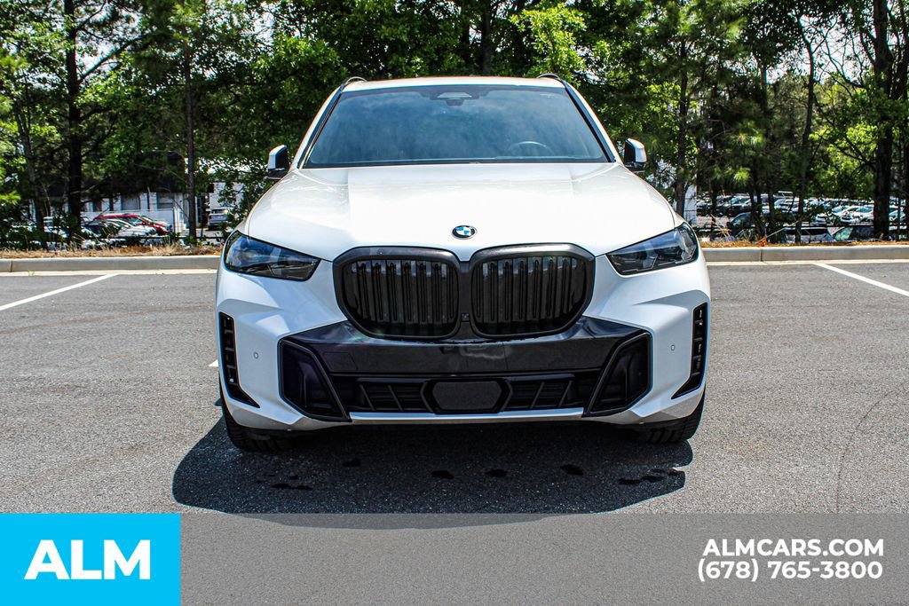 Used 2024 BMW X5 xDrive40i w/ M Sport Package AWD/4WD image 10