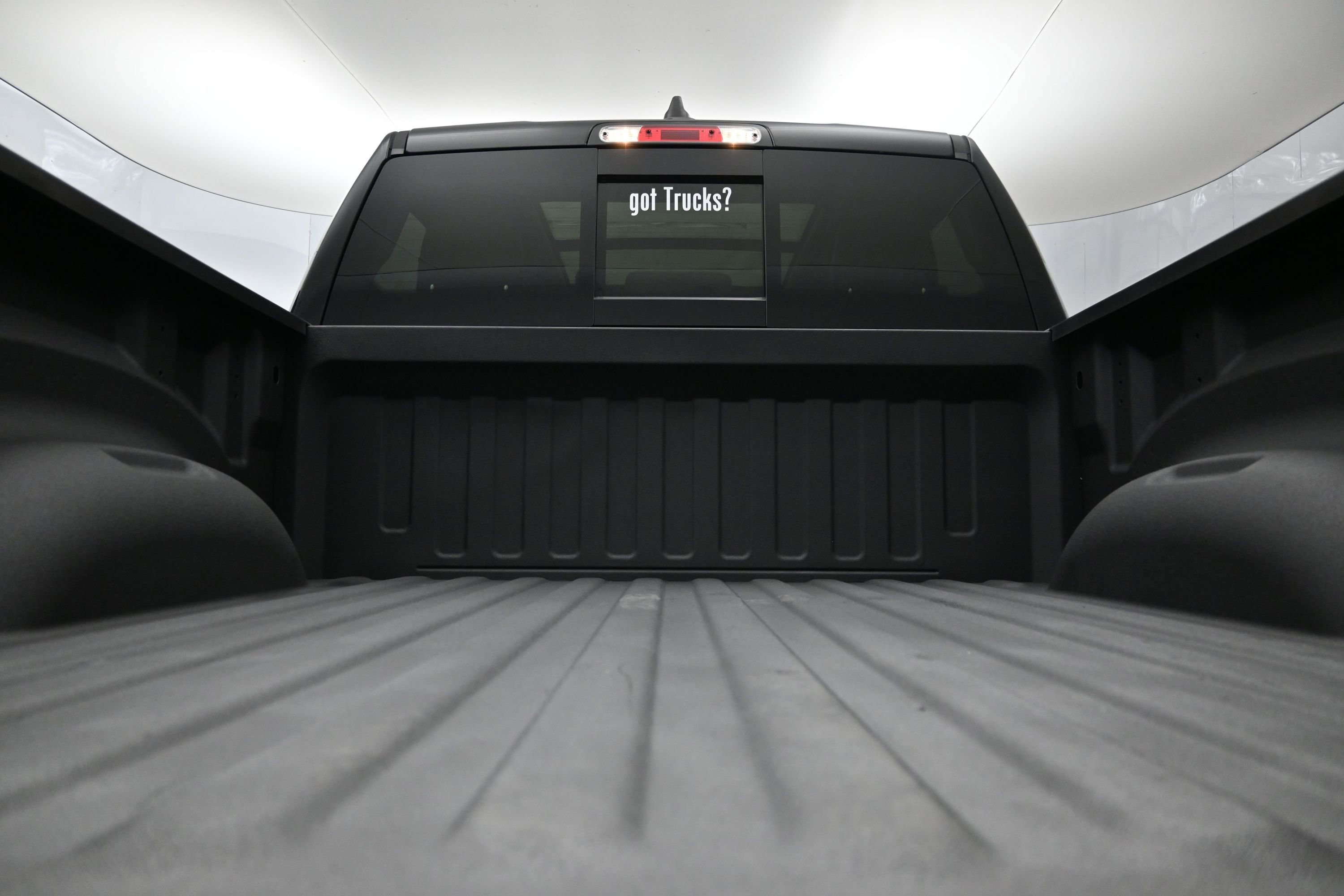 Used 2020 RAM 1500 Limited AWD/4WD image 7