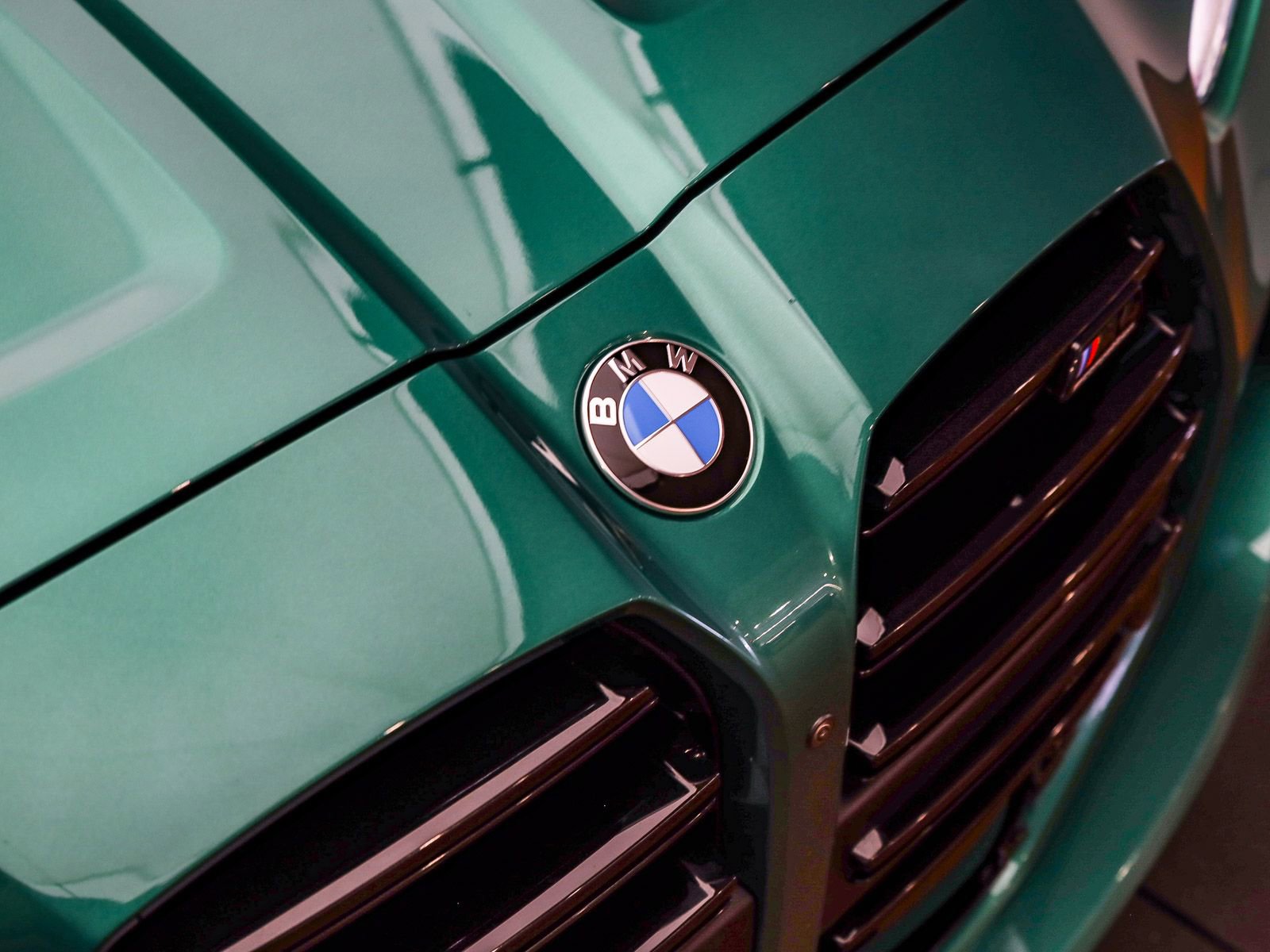 Used 2026 BMW M4 Competition RWD image 9