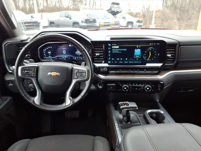 Used 2023 Chevrolet Silverado 1500 LT w/ Protection Package image 9