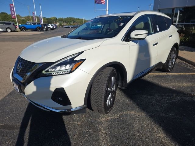 Used 2022 Nissan Murano Platinum w/ Cargo Package image 3