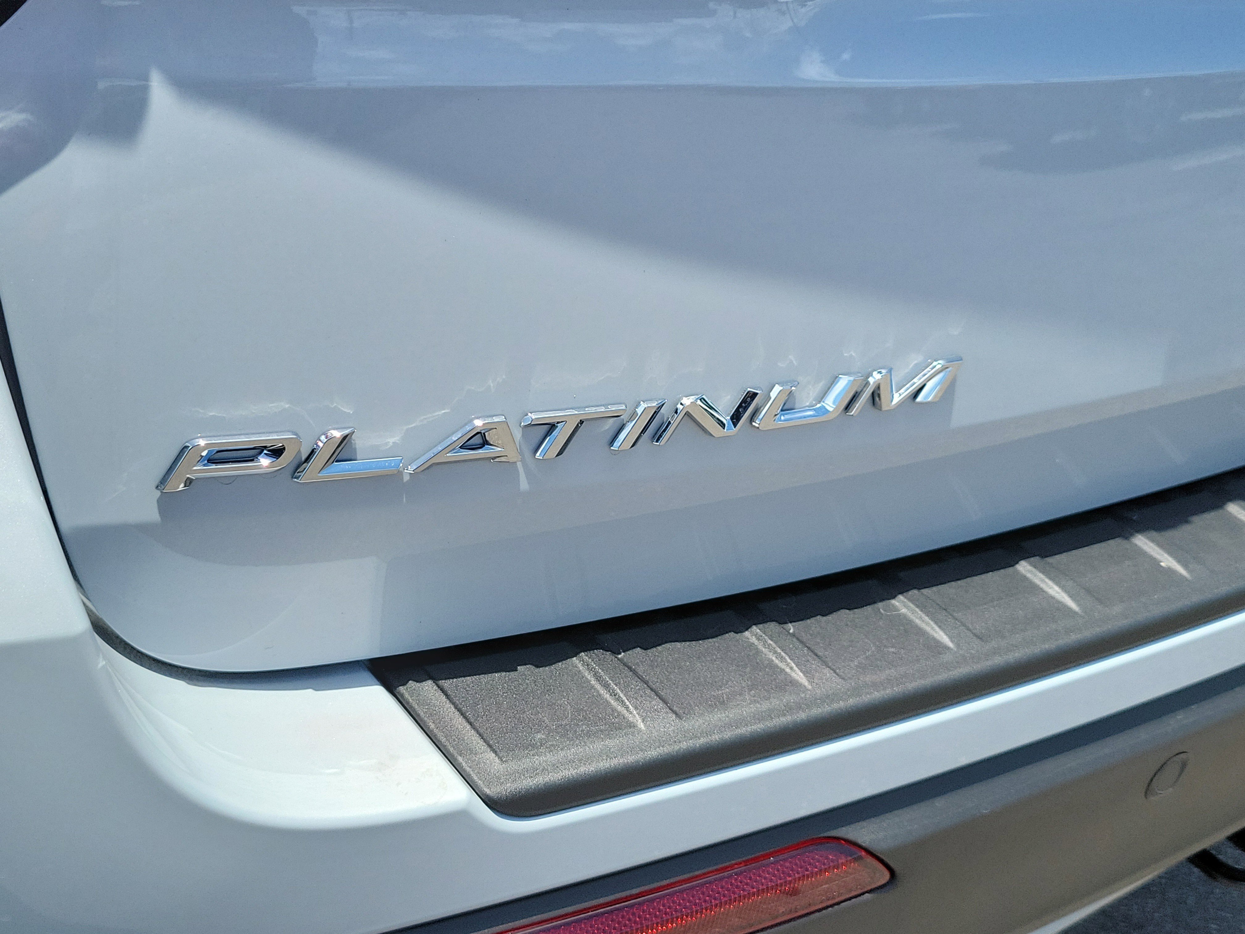 New 2026 Ford Explorer Platinum RWD image 8