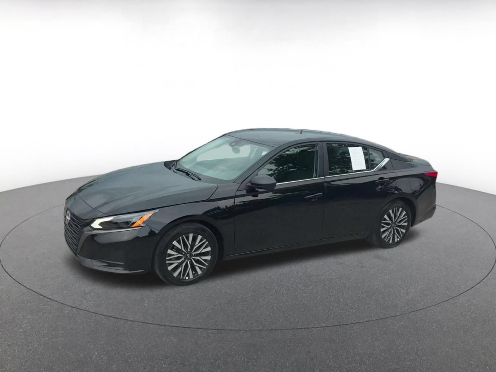 Used 2026 Nissan Altima 2.5 SV FWD image 8
