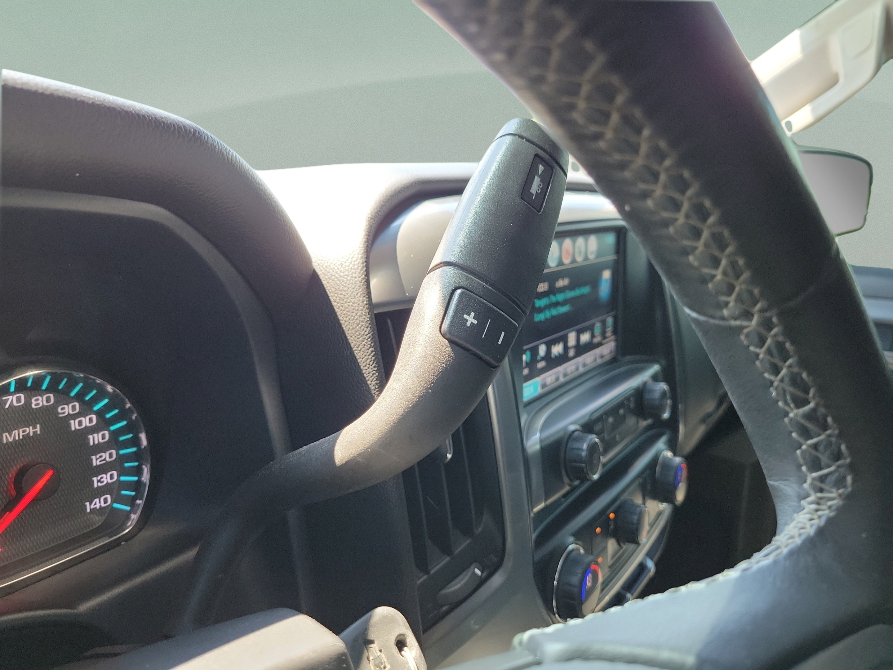 Used 2017 Chevrolet Silverado 1500 LT w/ All Star Edition AWD/4WD image 32