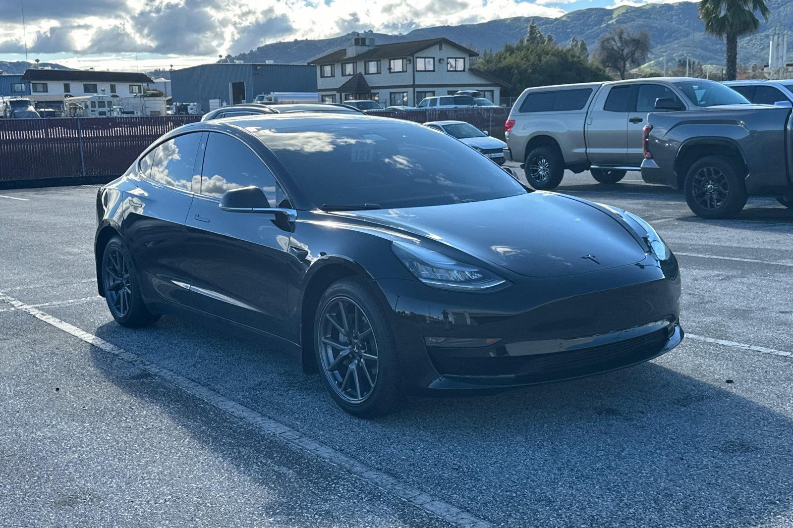 Used 2019 Tesla Model 3 Long Range image 2