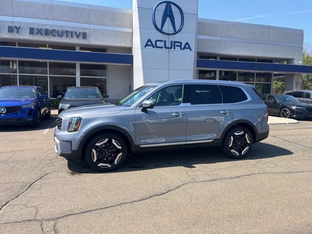 Used 2025 Kia Telluride S AWD/4WD image 39
