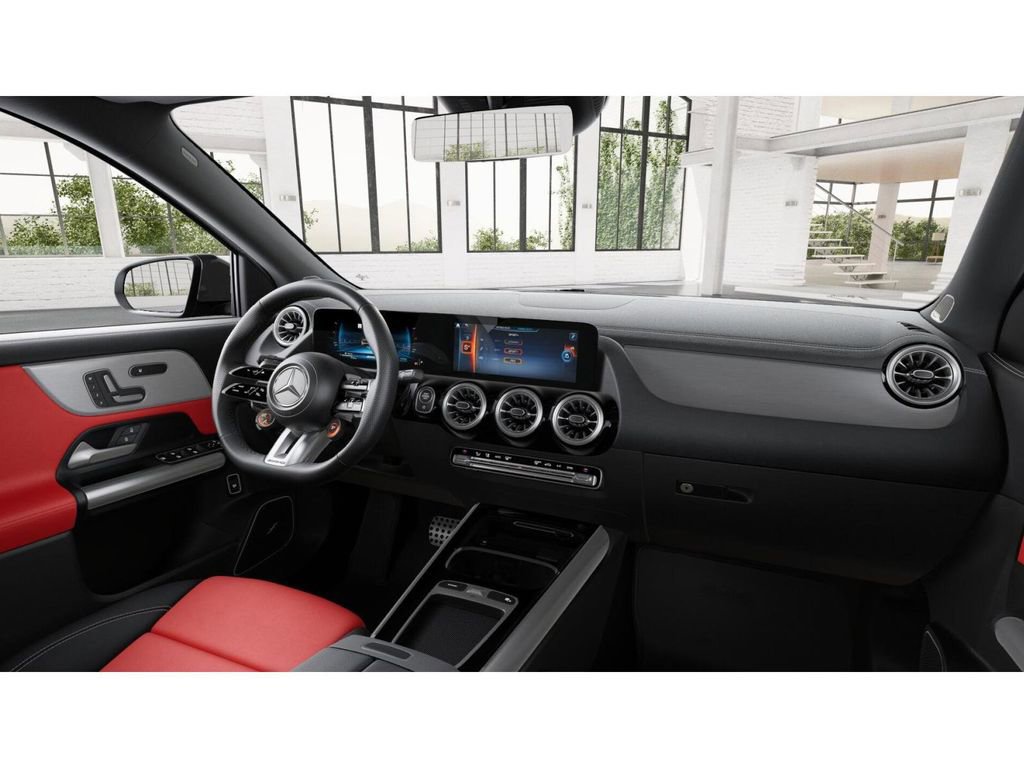 New 2026 Mercedes-Benz GLA 35 AMG 4MATIC image 6
