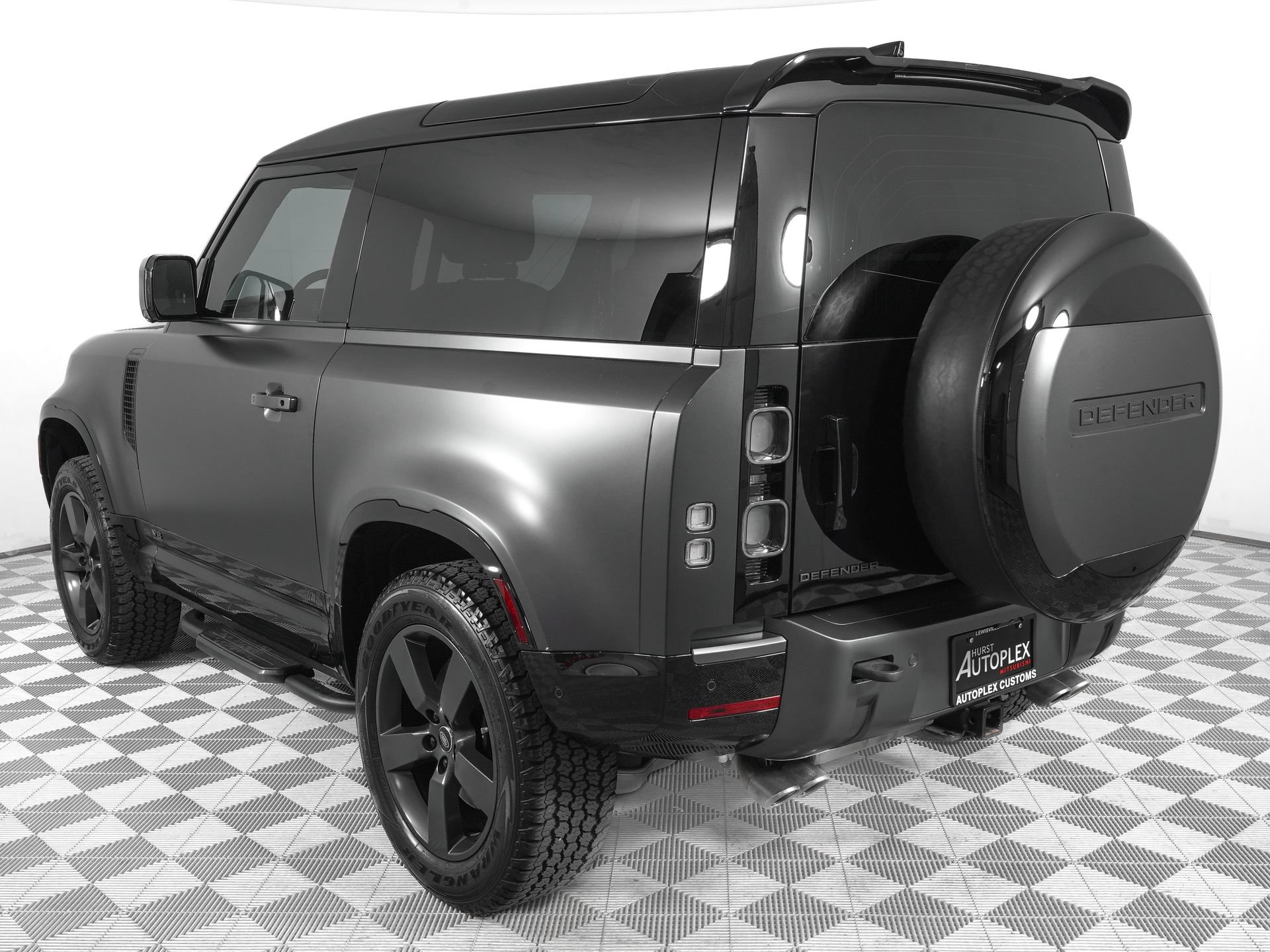 Used 2024 Land Rover Defender 90 Carpathian Edition AWD/4WD image 6