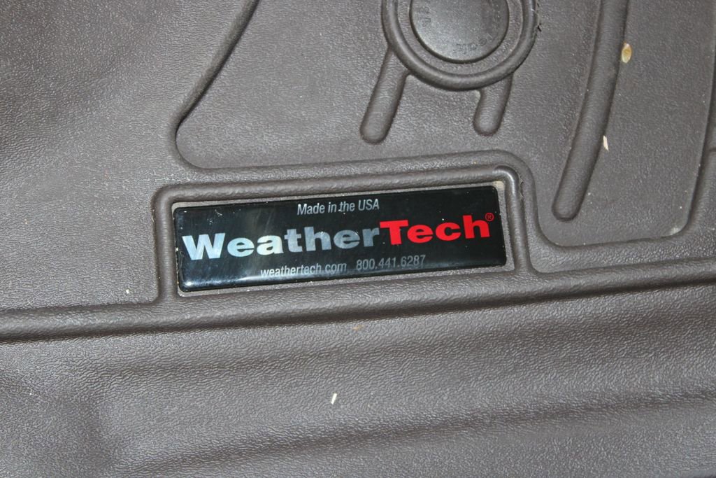 Used 2016 GMC Yukon Denali w/ Open Road Package image 33