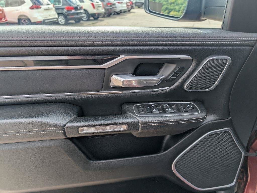 Used 2020 RAM 1500 Laramie AWD/4WD image 21