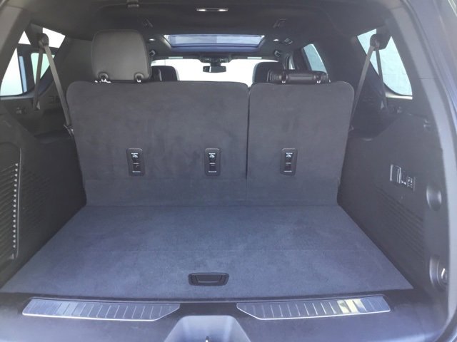 Used 2022 Chevrolet Suburban RST image 24