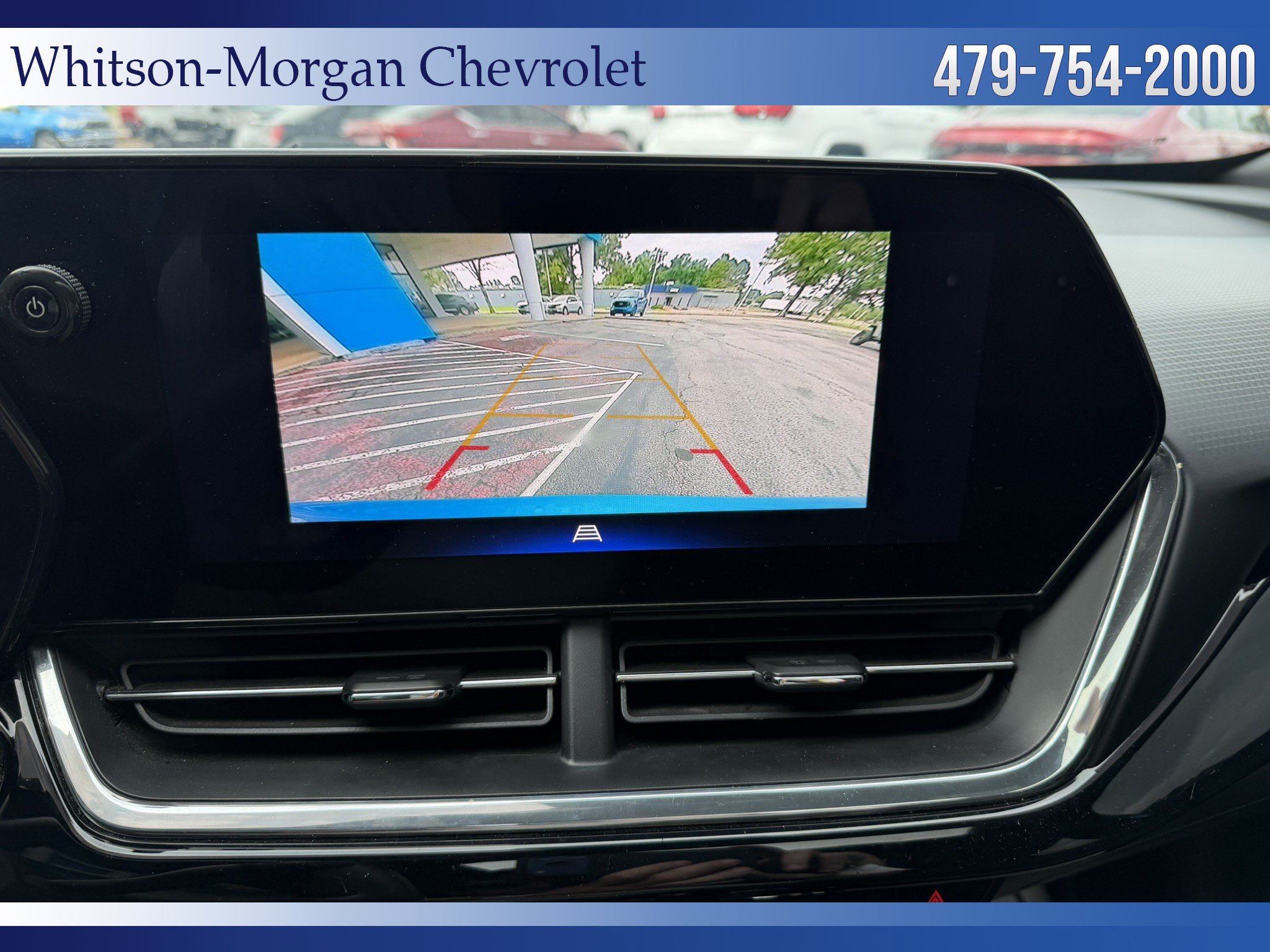 Used 2025 Chevrolet Trax RS w/ Sunroof Package FWD image 11