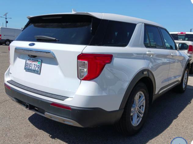 Used 2020 Ford Explorer XLT w/ Equipment Group 202A image 4