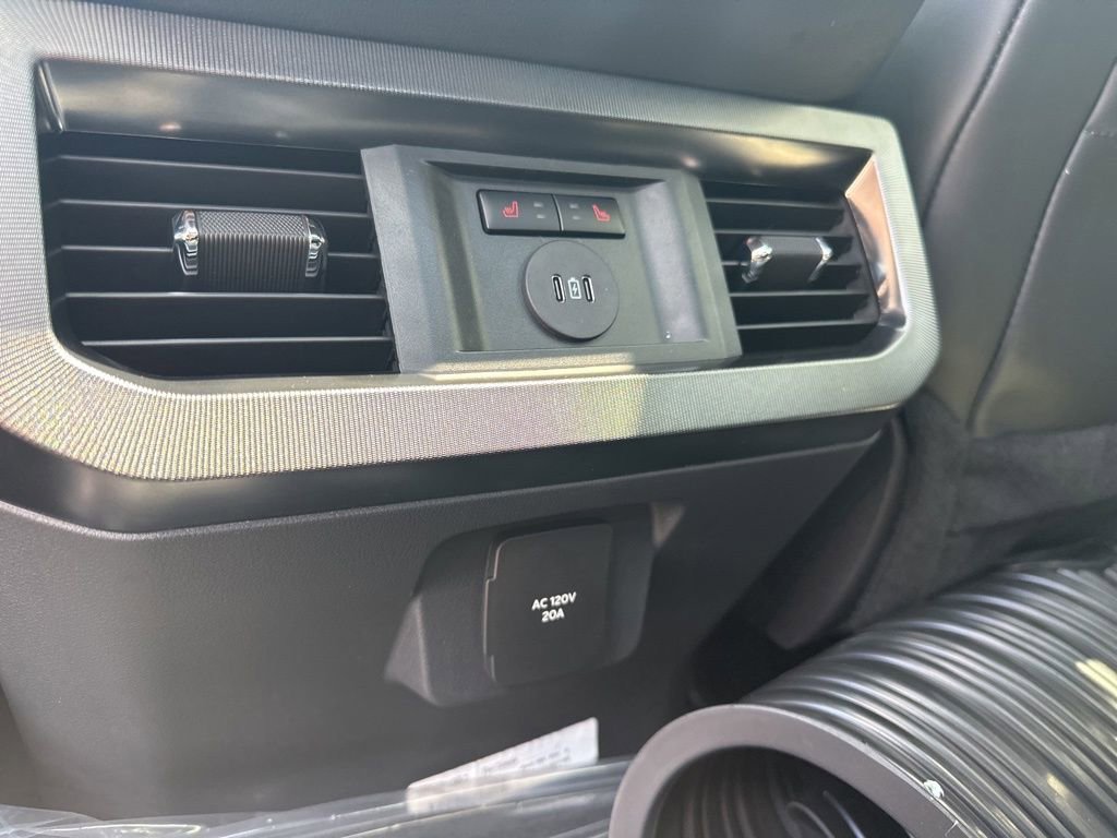 New 2026 Ford F250 Platinum image 43