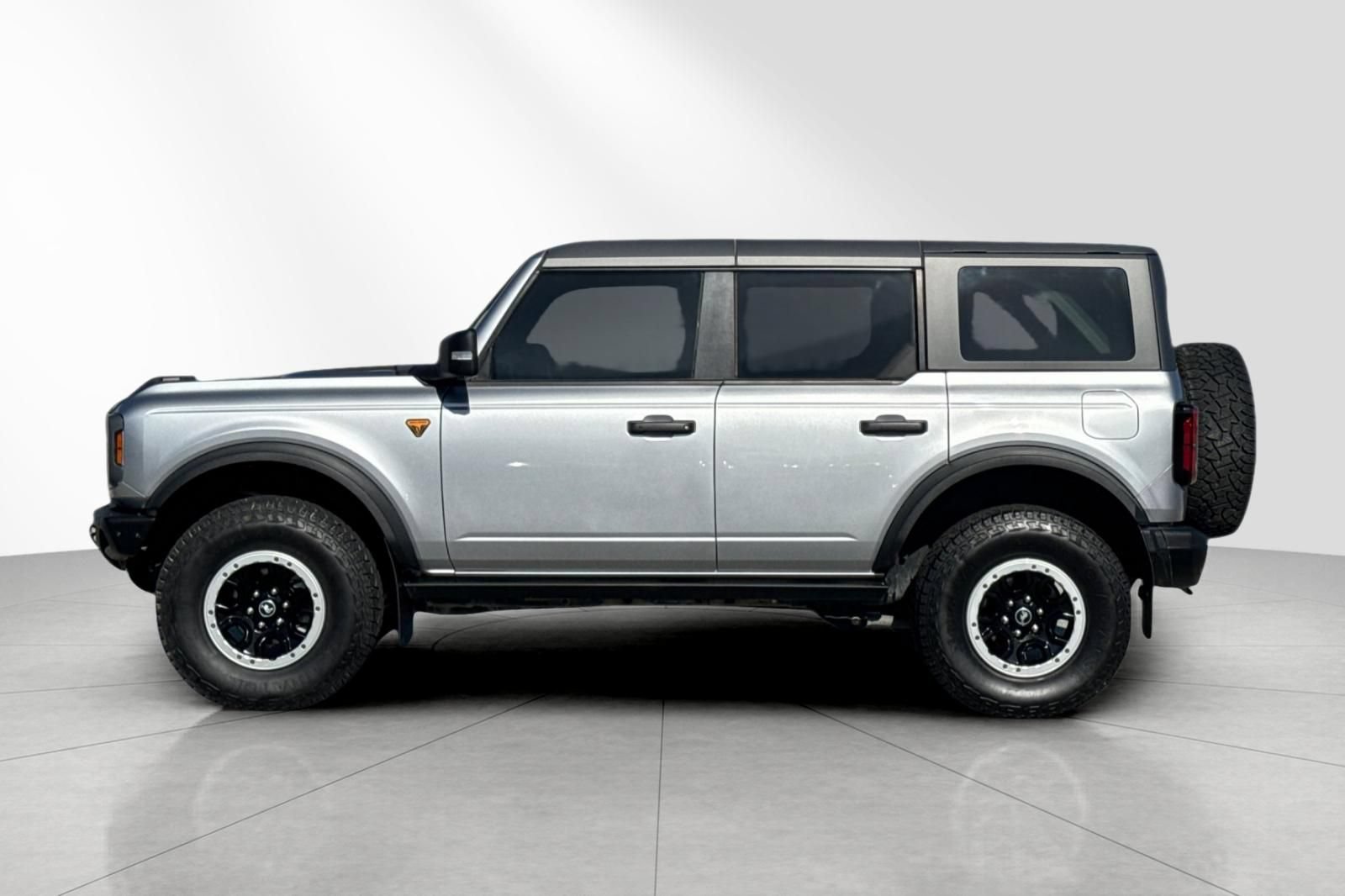 Used 2023 Ford Bronco Badlands AWD/4WD image 7