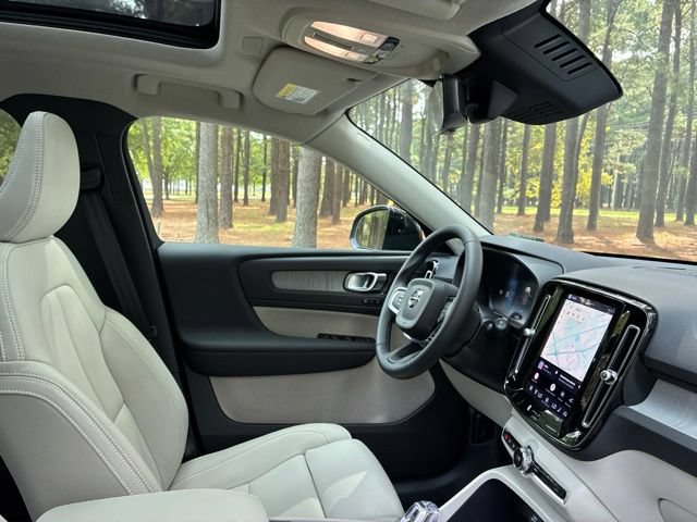 New 2026 Volvo XC40 B5 Ultra w/ Climate Package AWD/4WD image 23