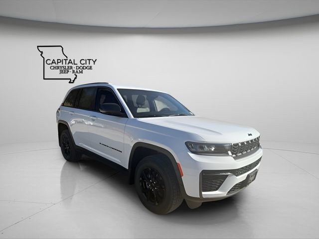 New 2026 Jeep Grand Cherokee Altitude image 6