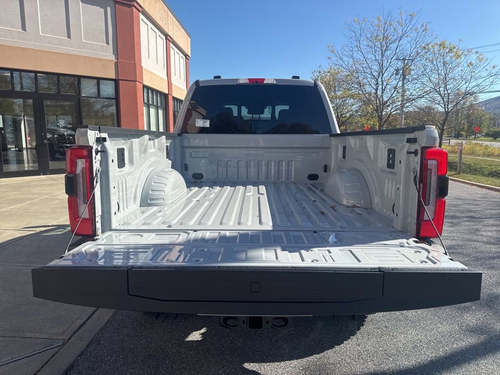 New 2026 Ford F350 Platinum w/ Tremor Off-Road Package image 21