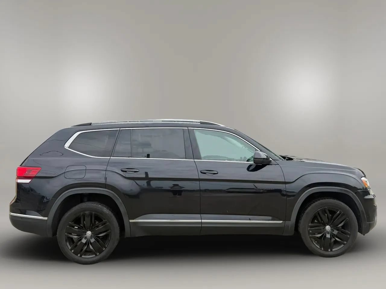 Used 2019 Volkswagen Atlas SEL Premium AWD/4WD image 8
