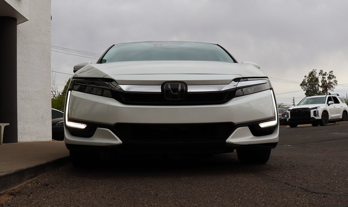 Used 2018 Honda Clarity Plug-In Hybrid image 17