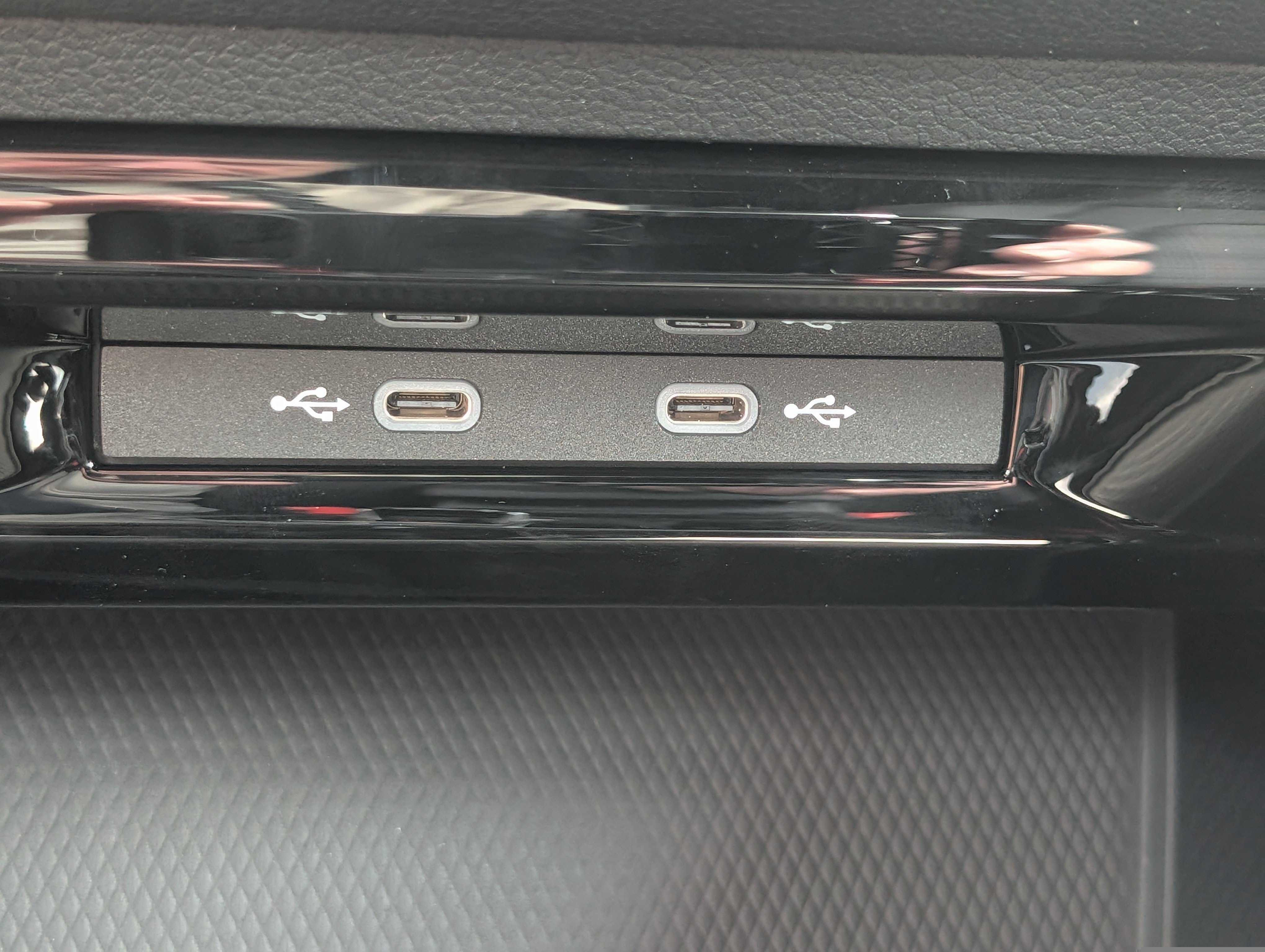 New 2026 Volkswagen GTI S FWD image 24