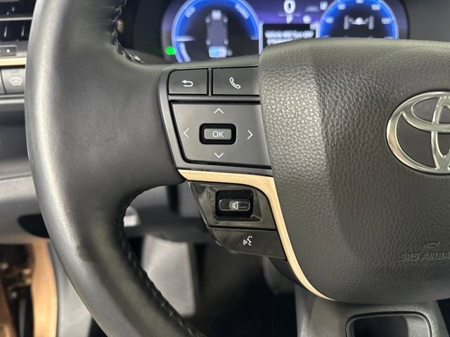 Used 2023 Toyota Crown Platinum image 15