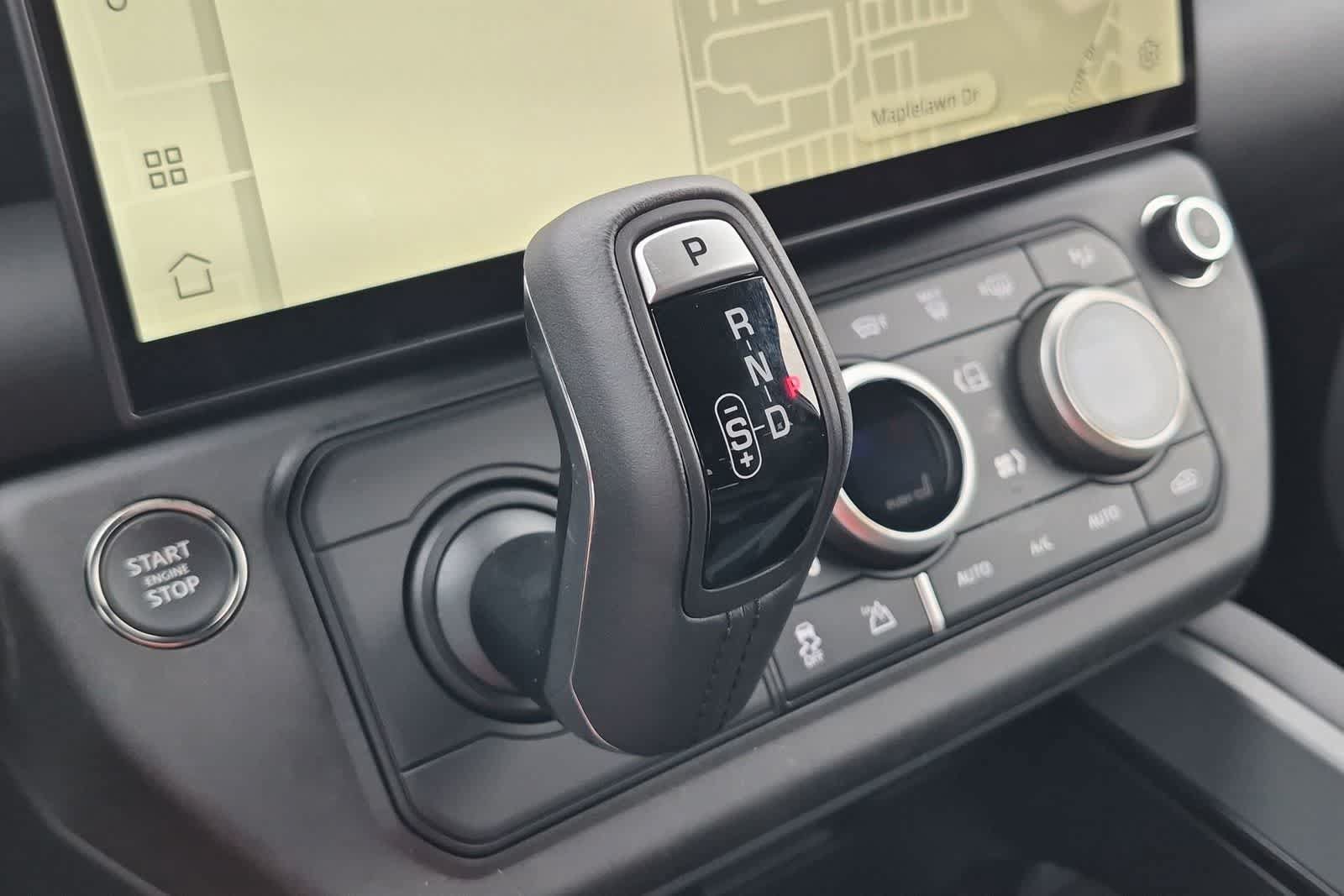 New 2026 Land Rover Defender 110 S AWD/4WD image 33