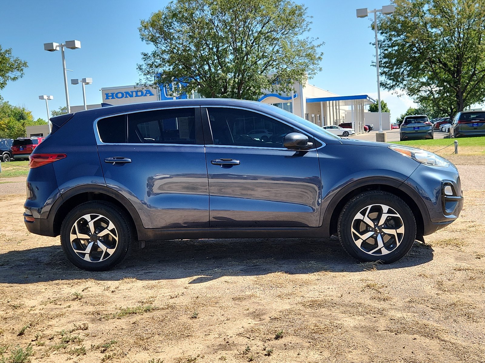 Used 2020 Kia Sportage LX AWD/4WD image 6
