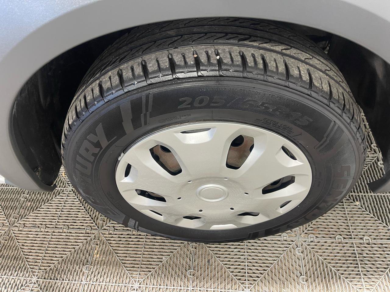 Used 2012 Ford Transit Connect XLT FWD image 11