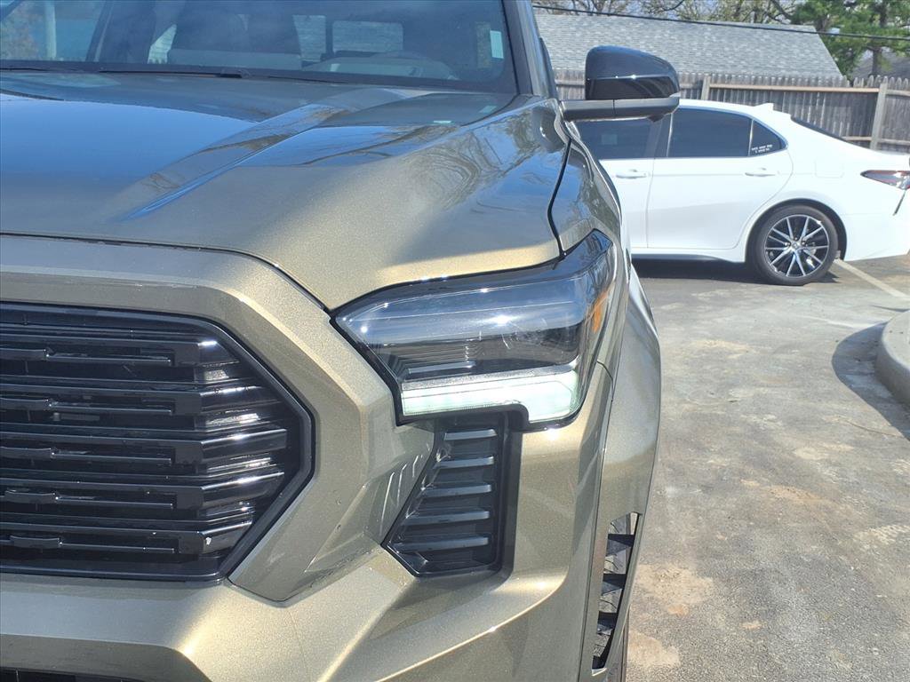 Certified 2025 Toyota Tacoma Limited image 34