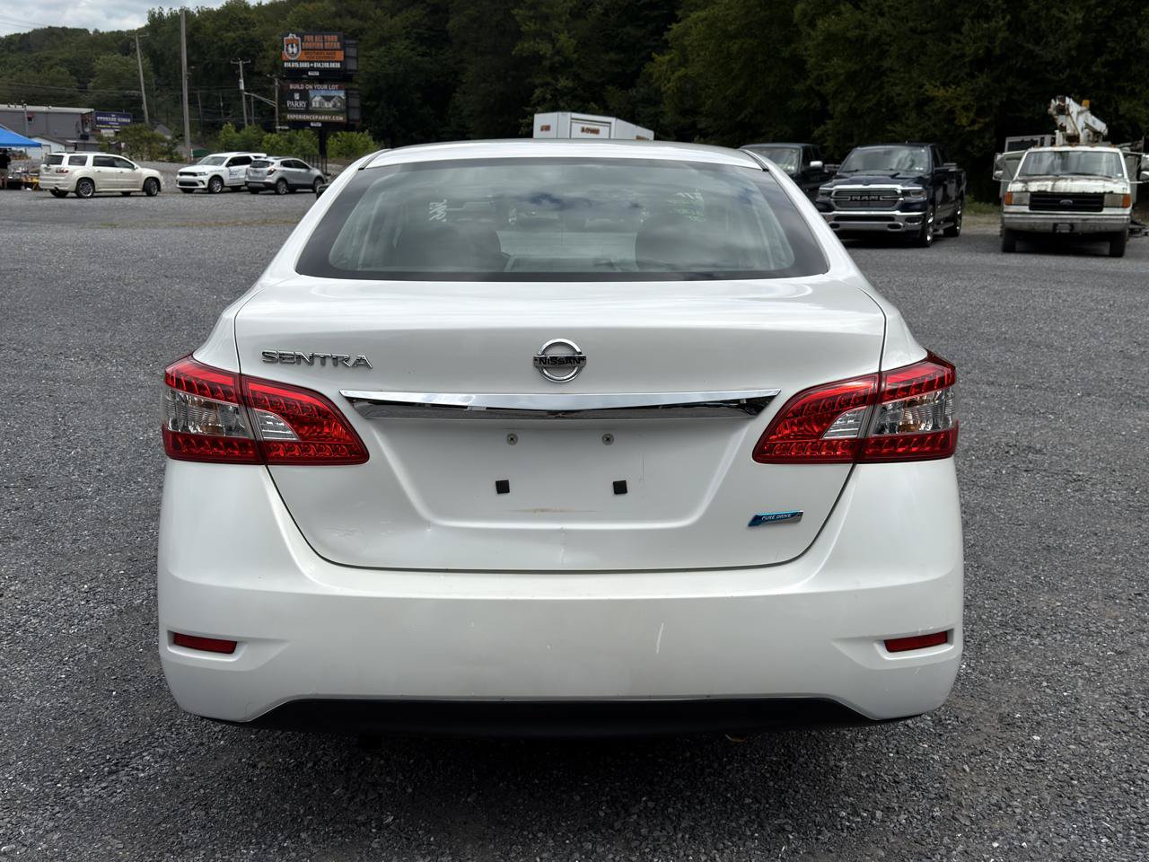 Used 2014 Nissan Sentra S FWD image 6