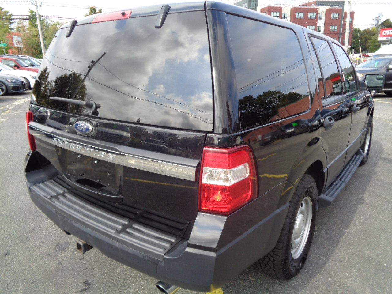 Used 2016 Ford Expedition XL image 16