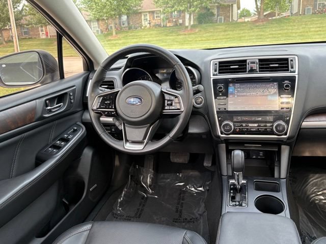 Used 2019 Subaru Outback 3.6R Limited AWD/4WD image 25