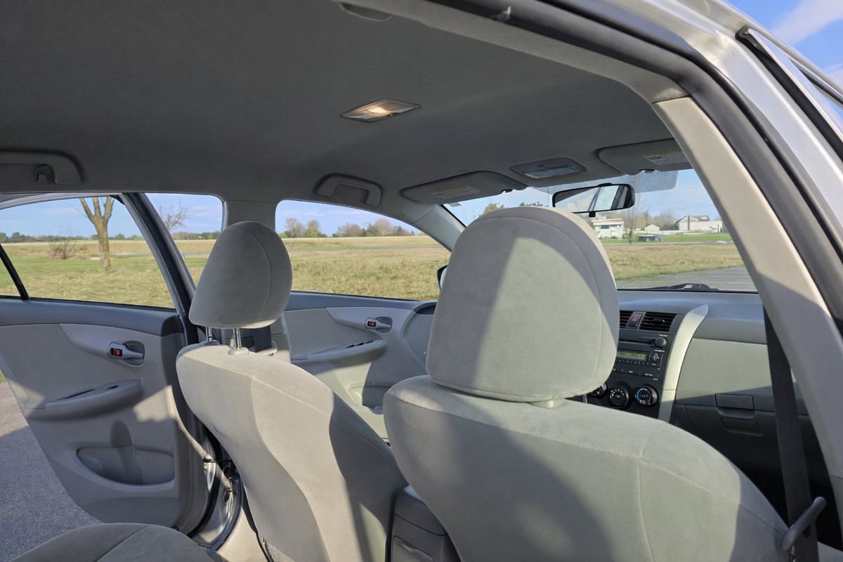Used 2009 Toyota Corolla LE image 17