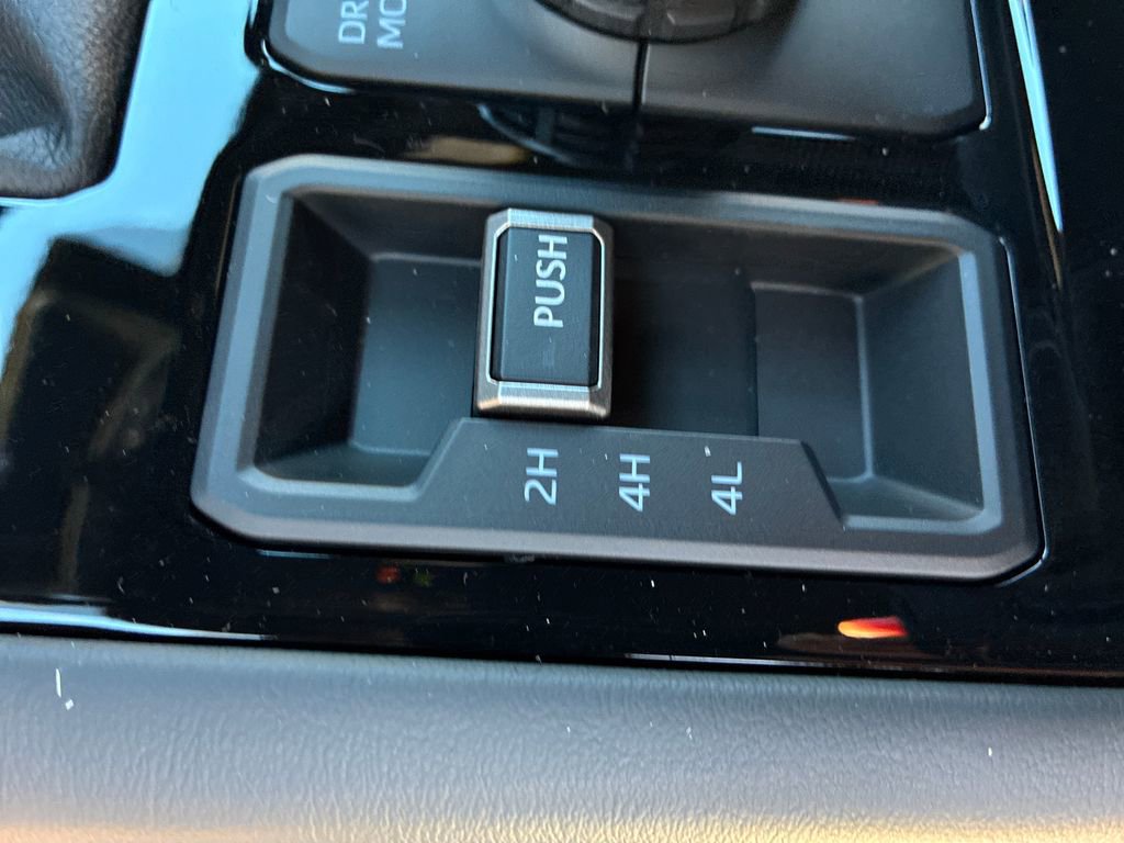 New 2026 Toyota Tundra Platinum image 34