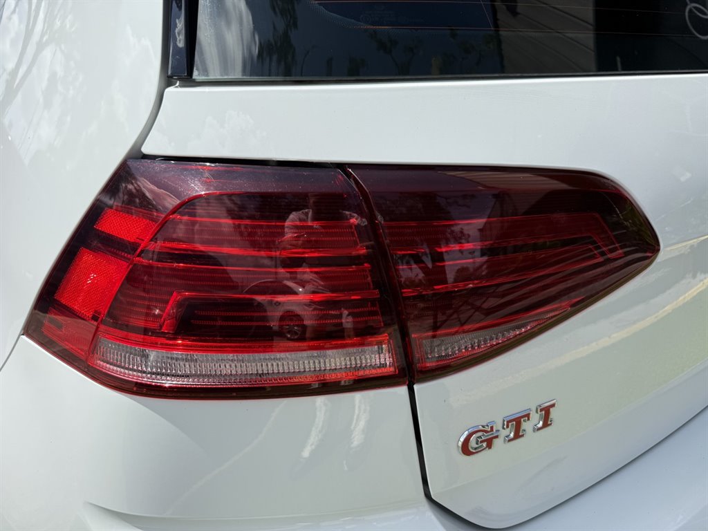 Used 2019 Volkswagen GTI Rabbit Edition FWD image 9