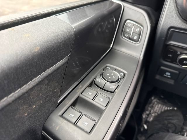 New 2026 Ford F150 Lariat w/ Equipment Group 502A High image 25