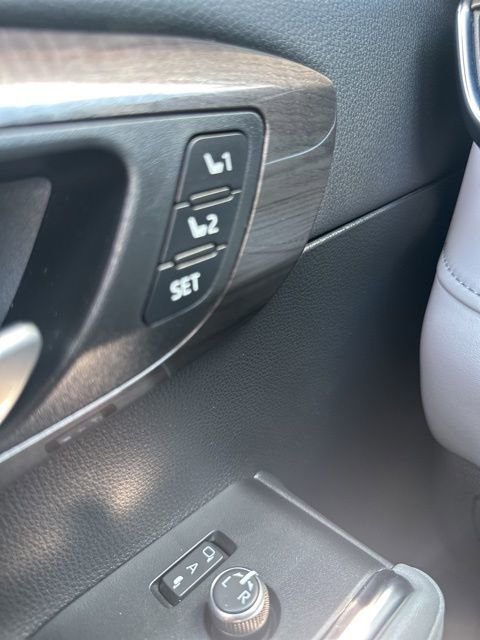 Used 2023 Toyota Highlander Limited image 37