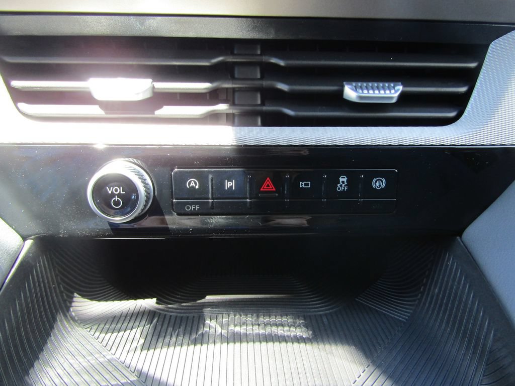 New 2026 Ford Explorer Active AWD/4WD image 34