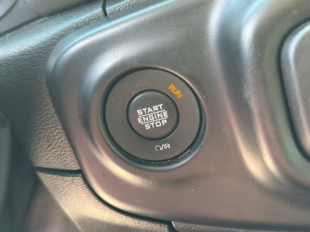Used 2020 Jeep Wrangler Unlimited Sport AWD/4WD image 30