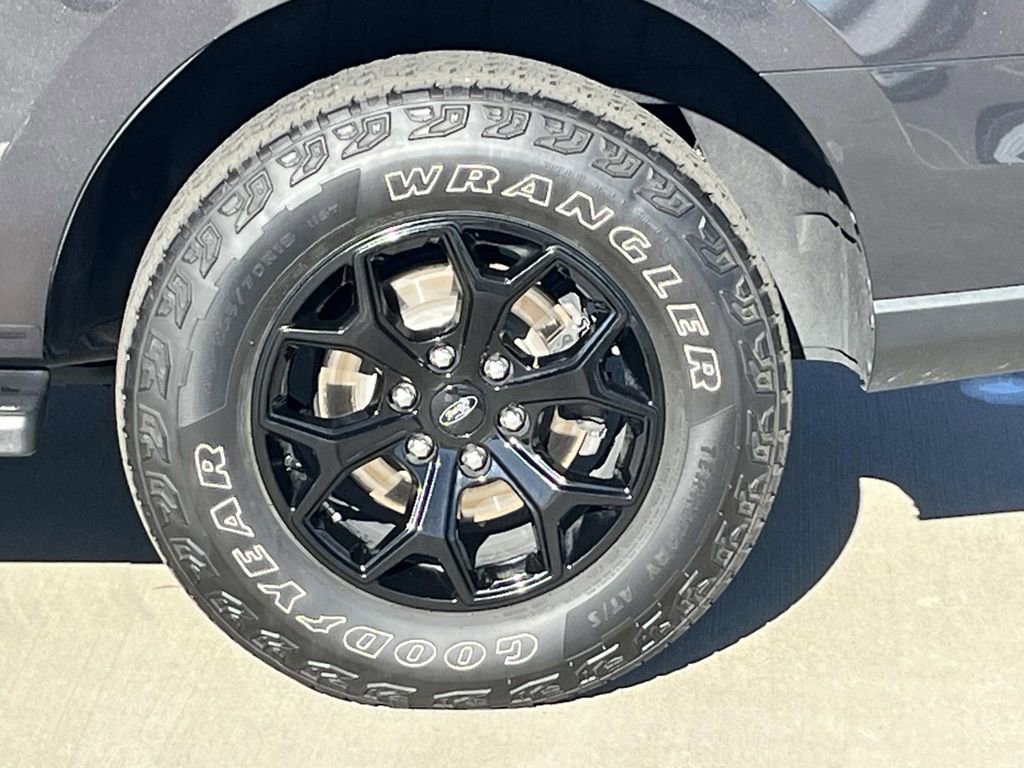 Used 2023 Ford Expedition Timberline image 11