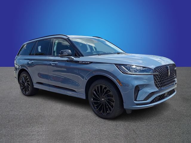 New 2026 Lincoln Aviator Reserve AWD/4WD image 2