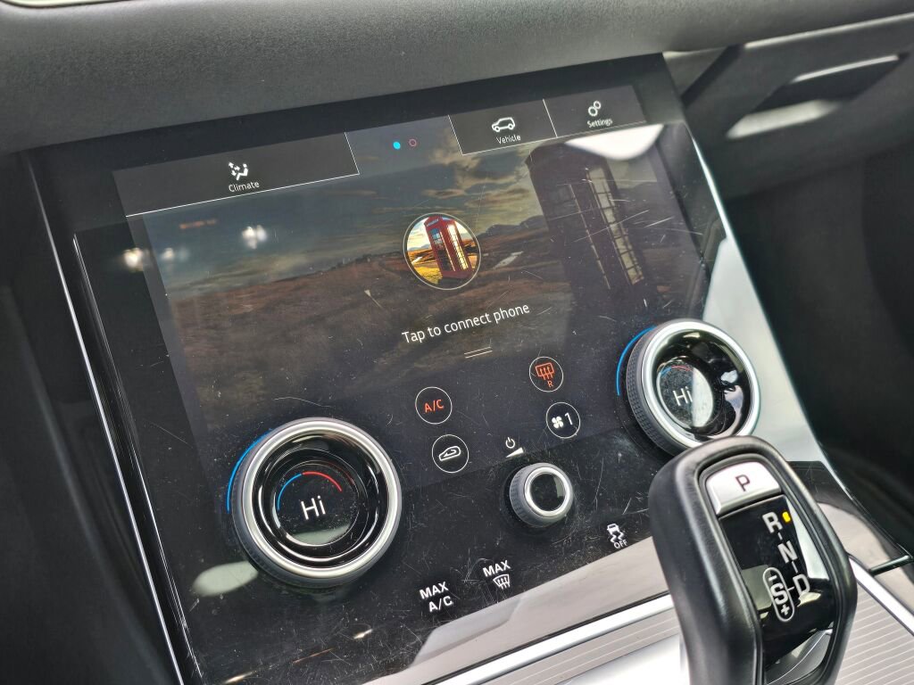 Used 2020 Land Rover Range Rover Evoque SE image 30