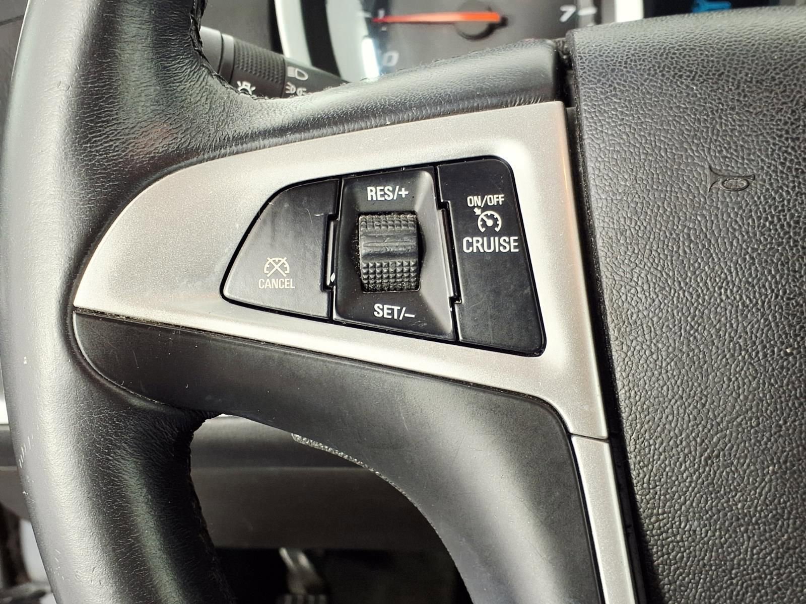 Used 2015 Chevrolet Equinox LT w/ Driver Convenience Package FWD image 18