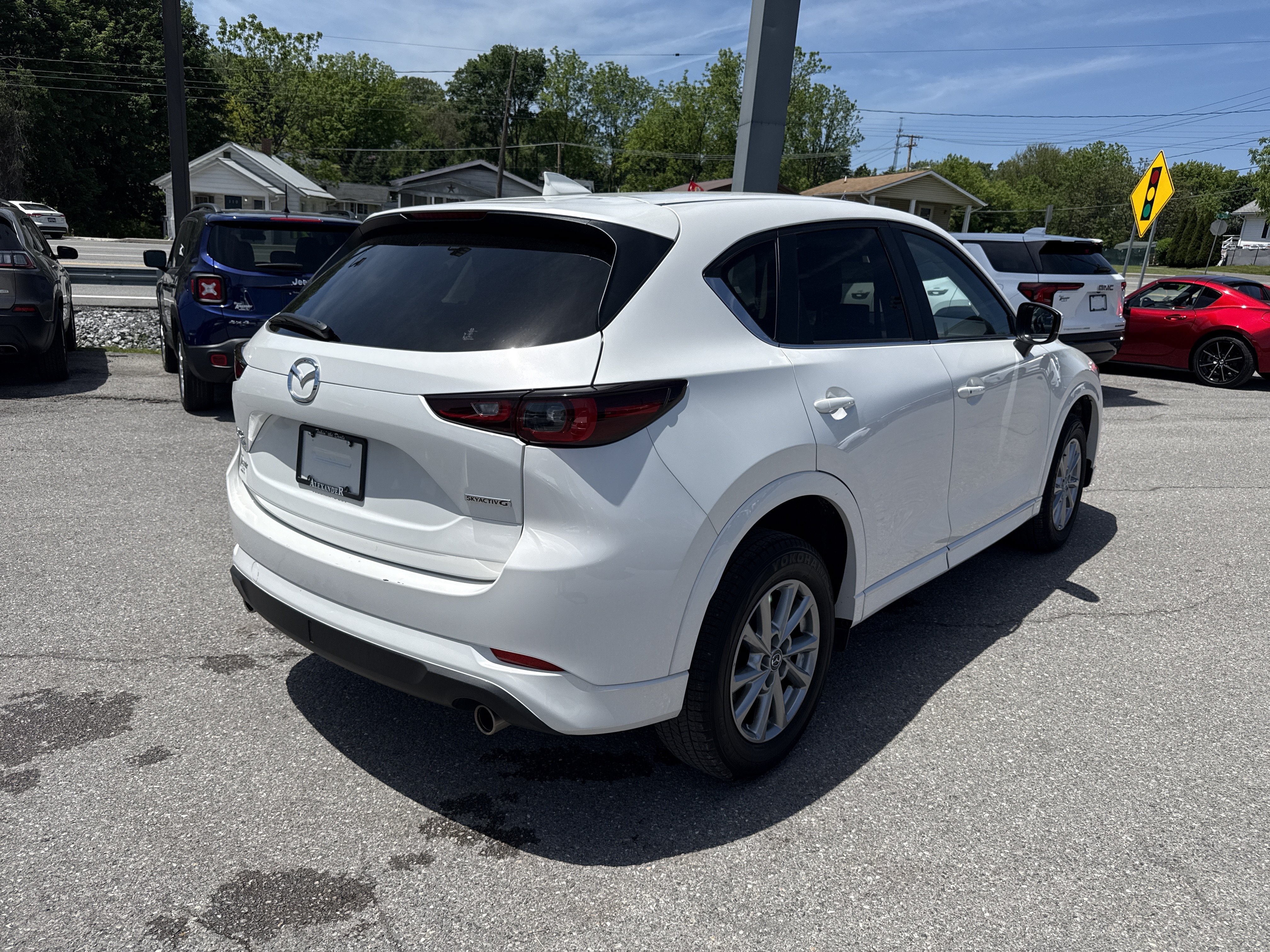 Used 2025 MAZDA CX-5 AWD 2.5 S w/ Preferred Package video 3