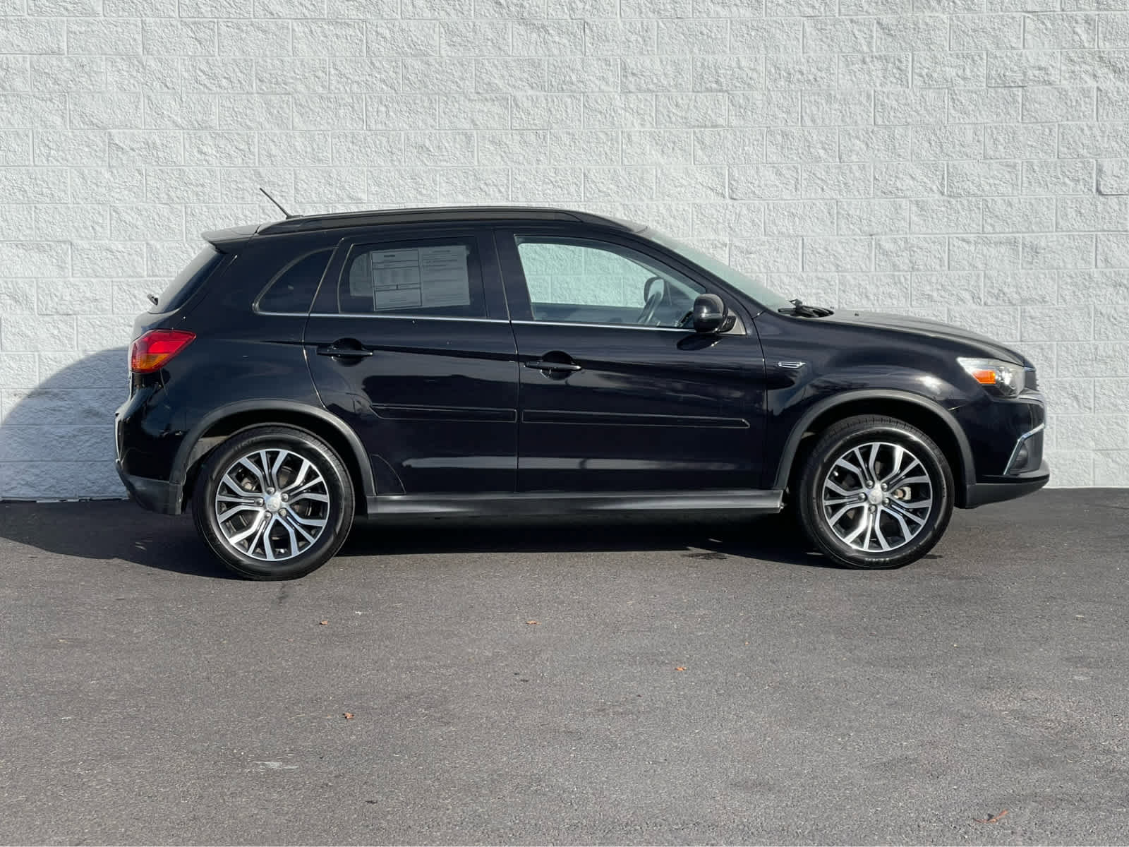 Used 2016 Mitsubishi Outlander Sport SEL image 5