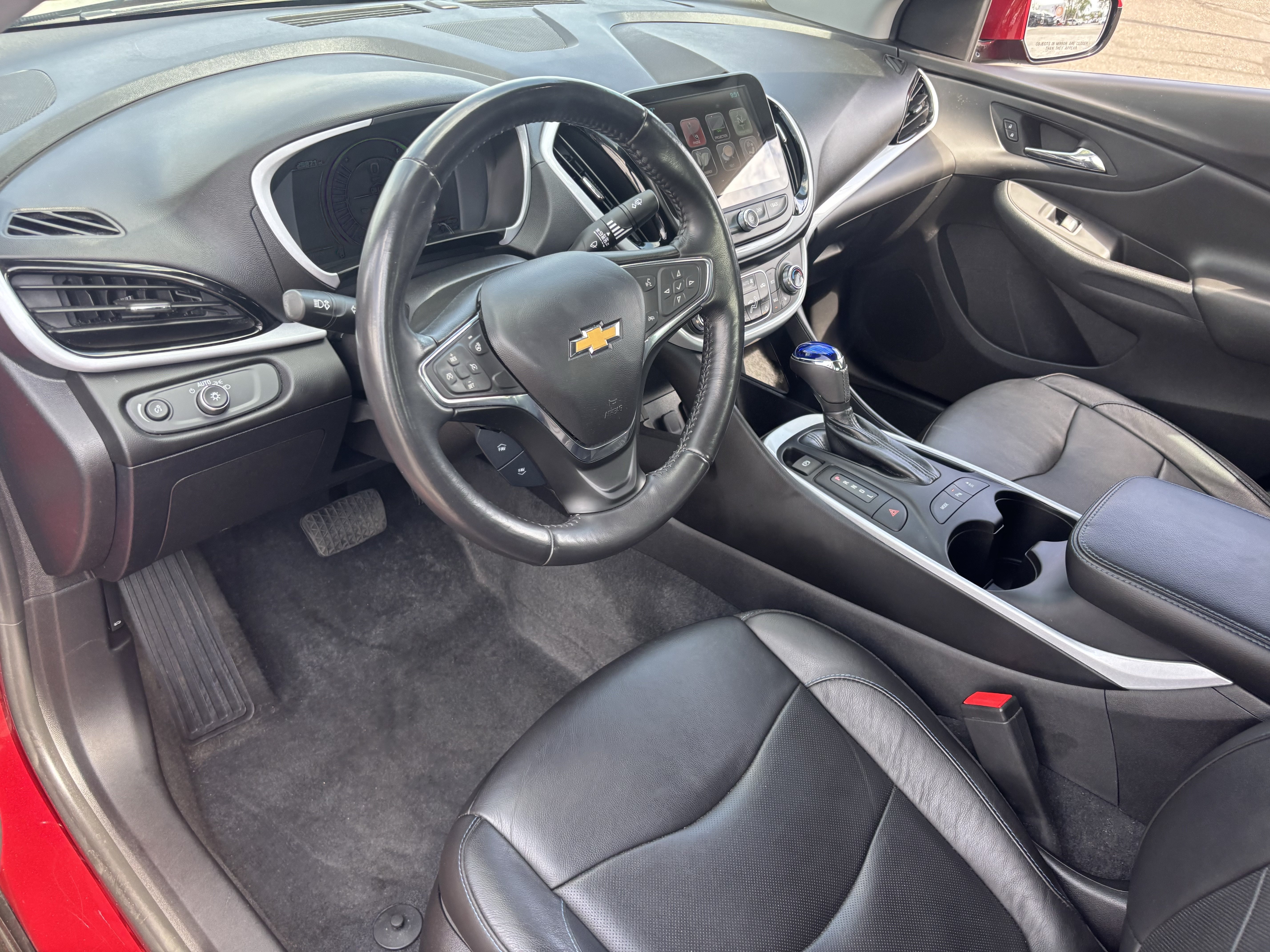 Used 2018 Chevrolet Volt LT w/ LT Driver Confidence Package FWD image 16