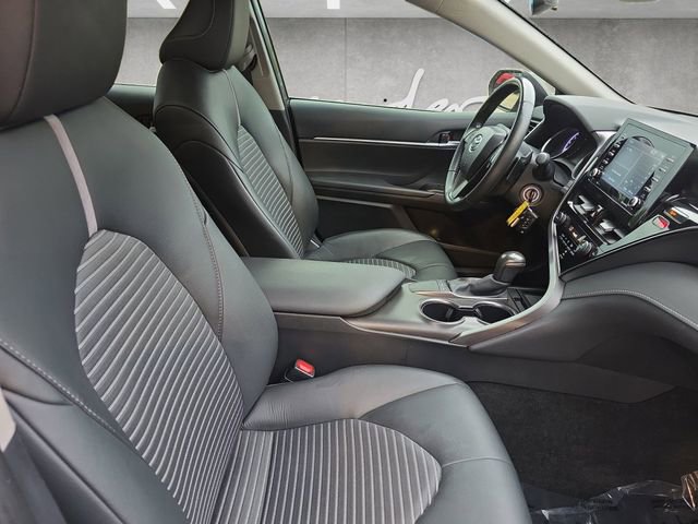 Used 2024 Toyota Camry SE FWD image 24