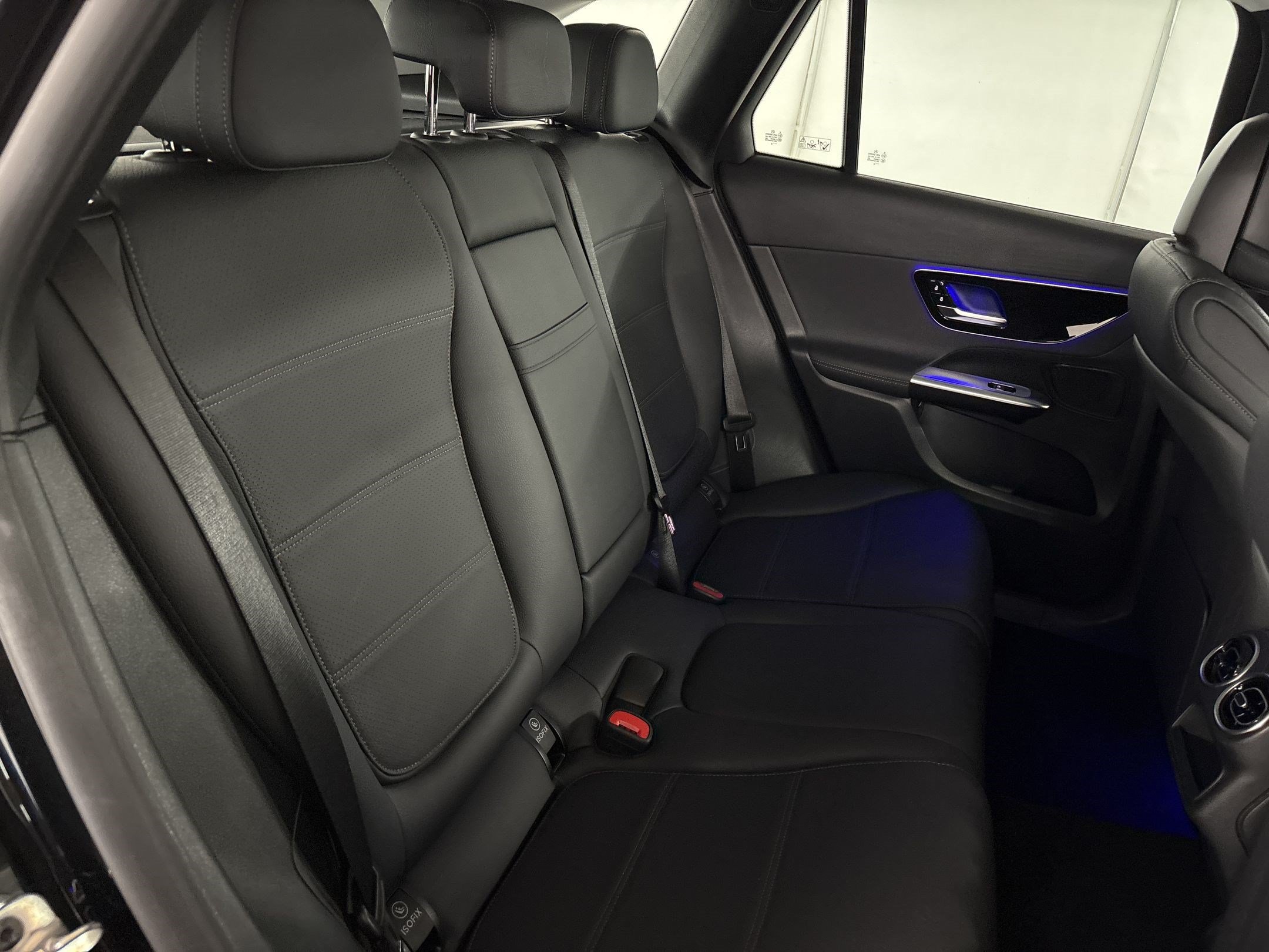 Certified 2025 Mercedes-Benz GLC 350e 4MATIC image 31