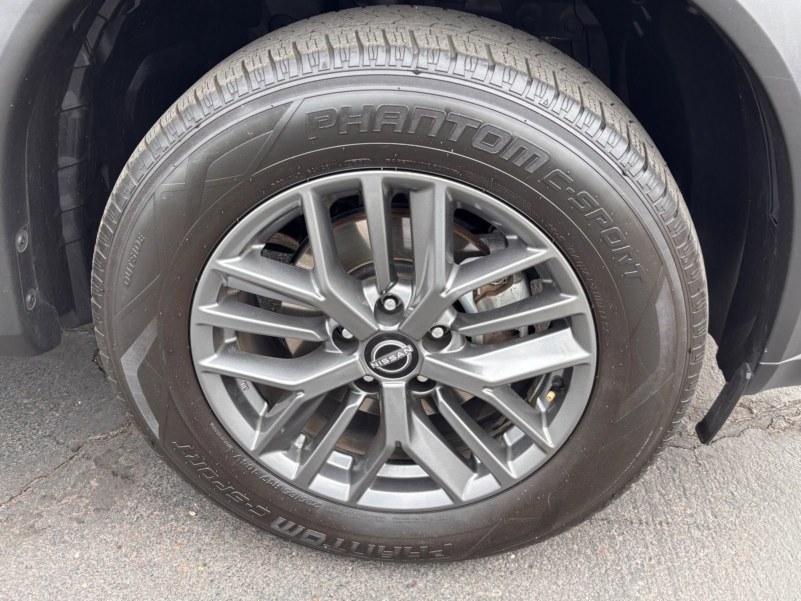 Used 2023 Nissan Rogue S FWD image 11